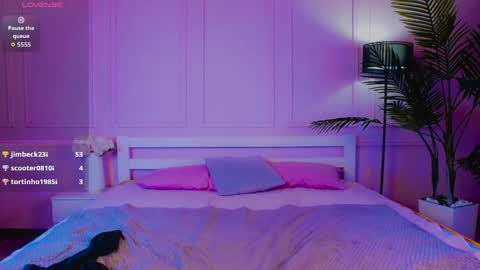 Emily online show from April 27, 2026, 2:09 am