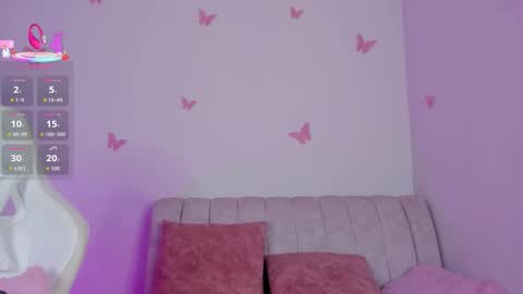 Snapshot of emilyrive chatting on September 22, 2025, 10:50 am Emily online show from September 22, 2025, 10:50 am