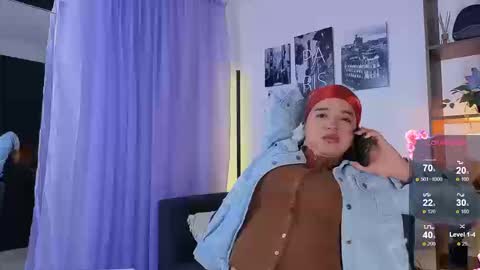 Snapshot of emilyrousex chatting on September 20, 2025, 2:29 pm emilyrousex online show from September 20, 2025, 2:29 pm