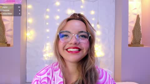 EMILY online show from December 10, 2024, 1:43 am