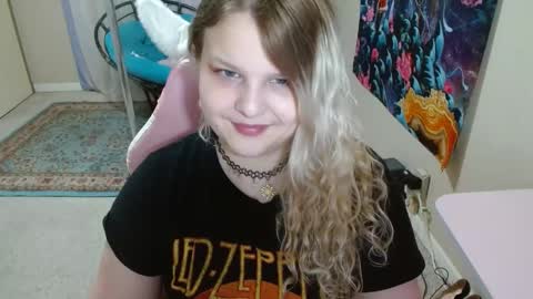 emily haze online show from February 20, 2025, 2:07 am