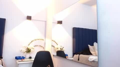 Snapshot of emilysweet2 chatting on October 2, 2025, 5:31 pm emilysweet online show from October 2, 2025, 5:31 pm