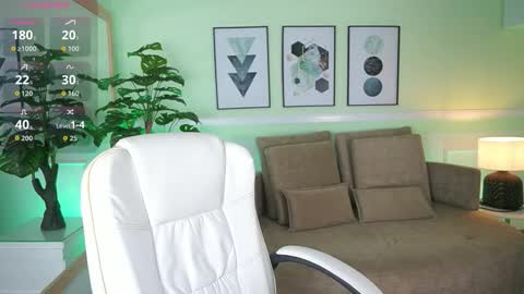 Snapshot of emilyturnerx chatting on February 25, 2026, 7:23 pm Emily Turner online show from February 25, 2026, 7:23 pm