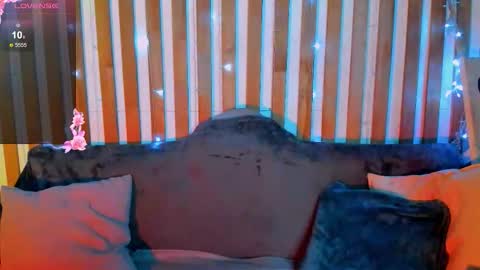 Emily online show from November 18, 2025, 8:08 am