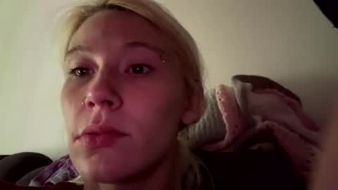 emilywarren296 online show from October 5, 2025, 1:31 pm