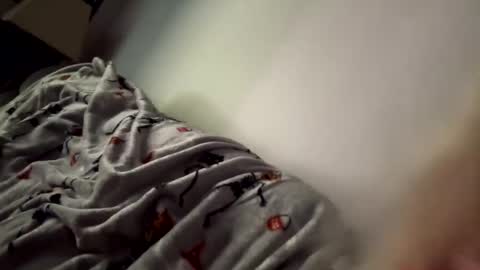 emilywarren296 online show from October 9, 2025, 1:09 pm