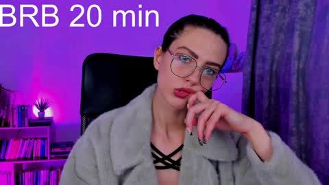 Emily online show from December 25, 2024, 11:22 am