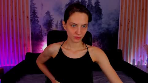 Emily online show from January 8, 2025, 9:32 am