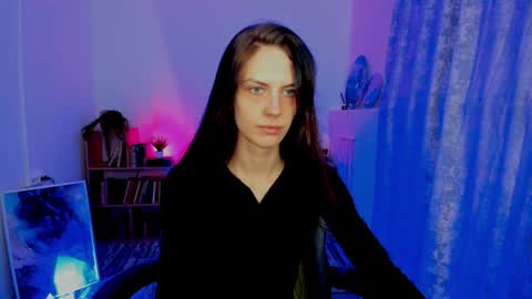 Emily online show from January 9, 2025, 9:37 am