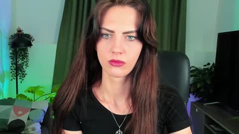 Emily online show from January 28, 2025, 9:19 am