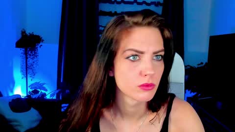 Emily online show from February 4, 2025, 9:17 am