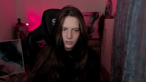 Emily online show from September 12, 2025, 8:25 am