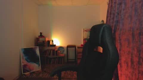 Snapshot of emilywiled chatting on September 21, 2025, 9:00 am Emily online show from September 21, 2025, 9:00 am