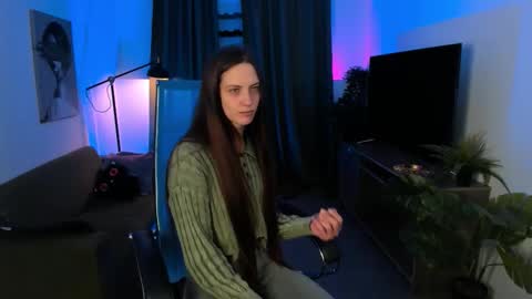 Snapshot of emilywiled chatting on September 26, 2025, 6:28 am Emily online show from September 26, 2025, 6:28 am