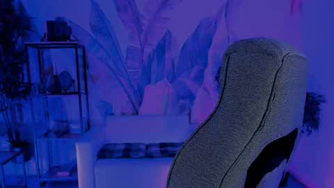 Snapshot of emilywiled chatting on October 11, 2025, 8:46 am Emily online show from October 11, 2025, 8:46 am