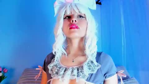    online show from October 12, 2025, 11:37 pm