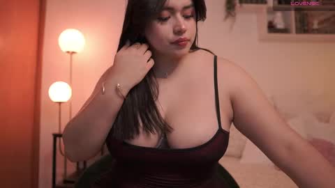 IG thickemmsss online show from March 7, 2025, 5:38 pm