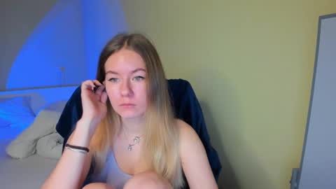 Emily online show from February 9, 2025, 7:27 am
