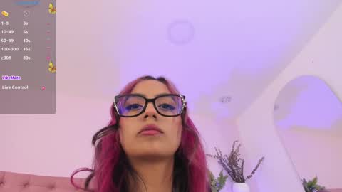 Emily Bank online show from February 28, 2025, 7:14 pm