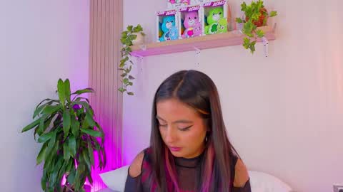 Emily Bank online show from April 23, 2026, 8:22 pm