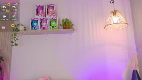 Snapshot of emilyy_bank chatting on July 22, 2026, 9:06 pm Emily Bank online show from July 22, 2026, 9:06 pm