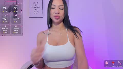 Snapshot of emilyymiller chatting on September 28, 2025, 6:57 pm Emily online show from September 28, 2025, 6:57 pm