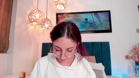 Emilyy Watson online show from September 11, 2025, 12:22 am