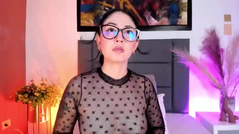 Emilyy Watson online show from March 20, 2026, 12:37 am