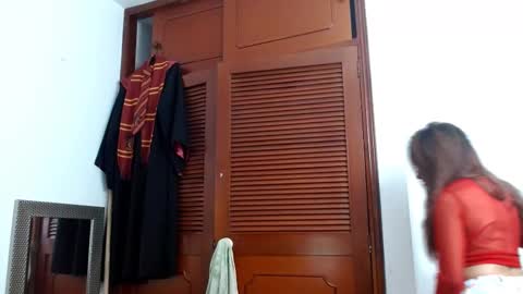 Snapshot of emilyzans07 chatting on February 14, 2025, 8:48 pm emilyzans07 online show from February 14, 2025, 8:48 pm