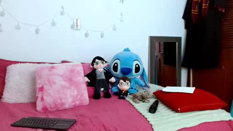 Snapshot of emilyzans07 chatting on February 19, 2025, 5:06 pm emilyzans07 online show from February 19, 2025, 5:06 pm