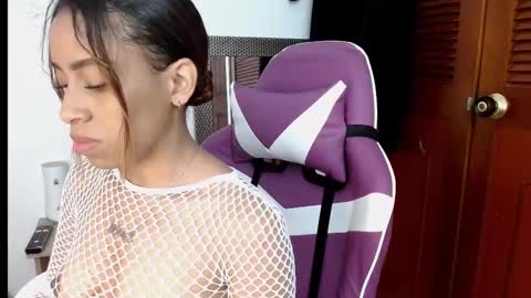 Snapshot of emilyzans07 chatting on March 4, 2025, 8:16 pm emilyzans07 online show from March 4, 2025, 8:16 pm