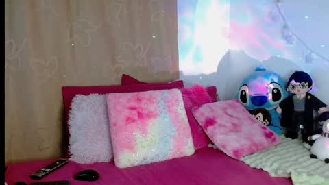 Snapshot of emilyzans07 chatting on March 9, 2025, 1:46 am emilyzans07 online show from March 9, 2025, 1:46 am