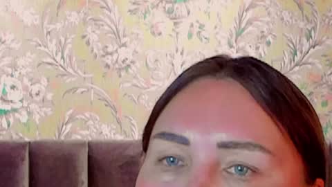 Emm online show from December 4, 2024, 4:05 pm