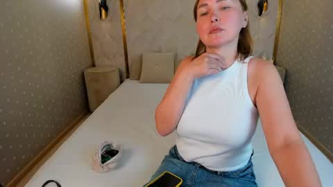 Emm online show from June 25, 2026, 9:58 am