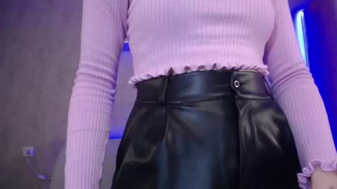 emm_stone online show from September 9, 2025, 3:55 pm