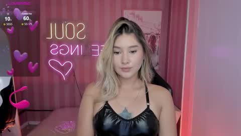 Emma online show from September 17, 2025, 10:00 pm