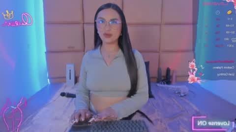emma__js_ online show from May 2, 2026, 9:42 pm