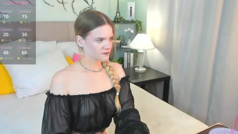 emma__peach online show from May 3, 2026, 9:04 am