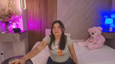 emma__rose1 online show from May 5, 2026, 3:03 am