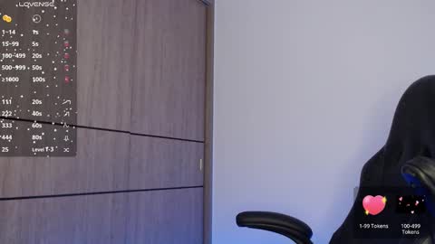 Snapshot of emma_aaa chatting on February 1, 2025, 3:19 am Rocio online show from February 1, 2025, 3:19 am