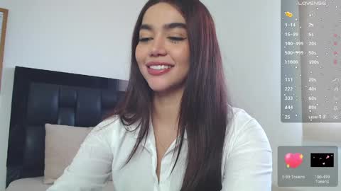 Snapshot of emma_aaa chatting on April 19, 2026, 1:21 pm Rocio online show from April 19, 2026, 1:21 pm