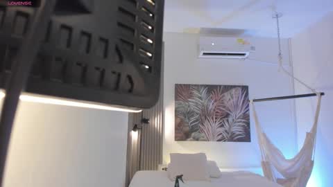 Alice online show from March 25, 2026, 11:05 am