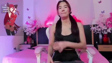 emma_ayala online show from June 16, 2026, 7:16 pm