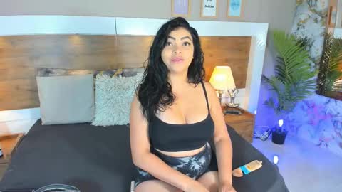 Emma  online show from February 13, 2025, 12:00 pm