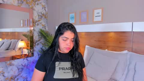 Emma  online show from February 3, 2026, 7:02 am