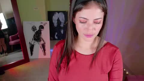 Snapshot of emma_blanco chatting on February 12, 2026, 10:05 pm Emma online show from February 12, 2026, 10:05 pm