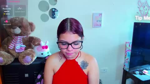 emma_boo_ online show from March 9, 2026, 5:06 pm