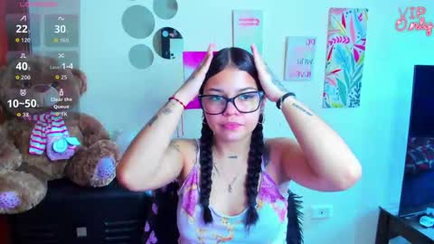 emma_boo_ online show from June 5, 2026, 3:07 pm