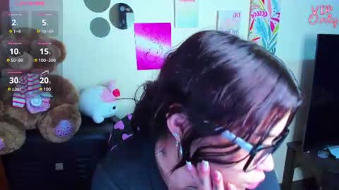 emma_boo_ online show from June 23, 2026, 1:25 am