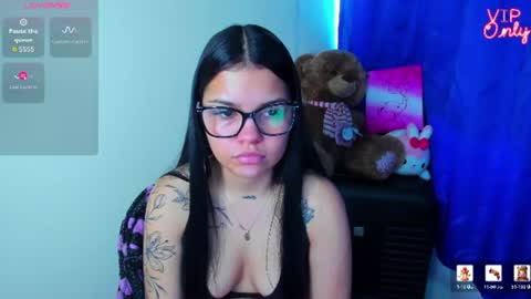emma_boo_ online show from July 6, 2026, 3:14 pm